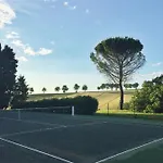 Frühstückspension Domaine De Gailhaguet 3*