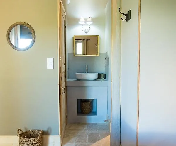 Bed & Breakfast Domaine De Gailhaguet 3*